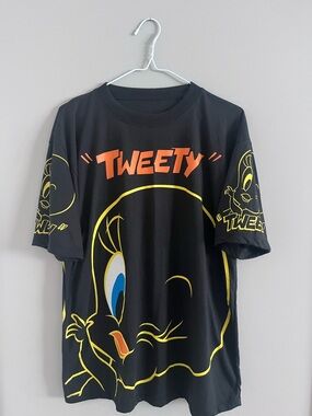 Epic Vintage Looney Tunes Tweety All Over Print Graphic T-Shirt Y2K Vibes